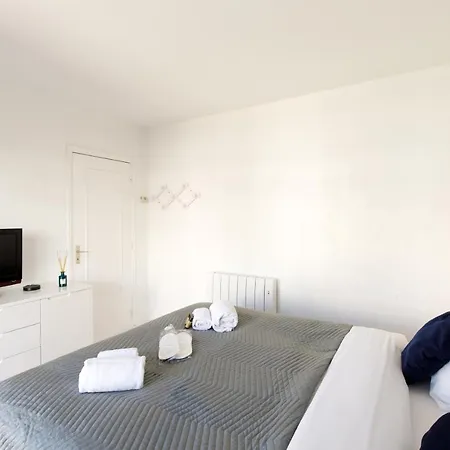 Soleil 77 Yourhosthelper * Cannes